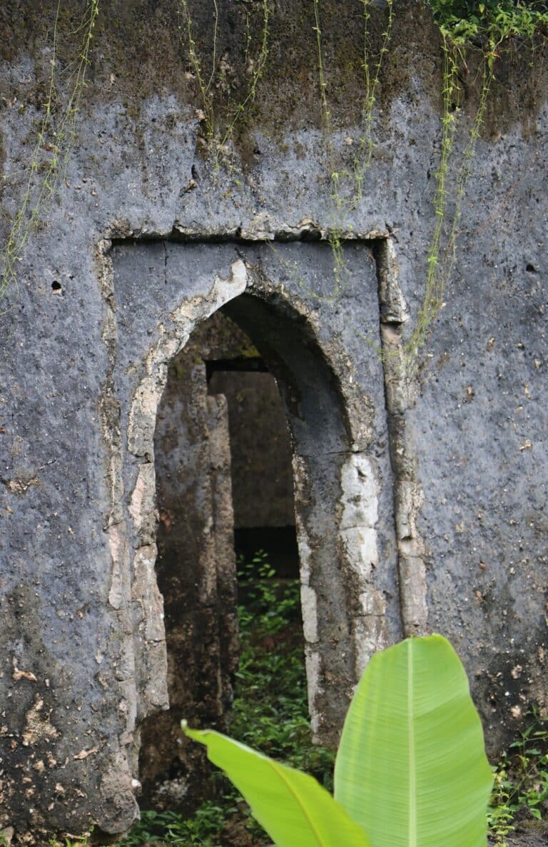 Fukuchani Caves in Zanzibar