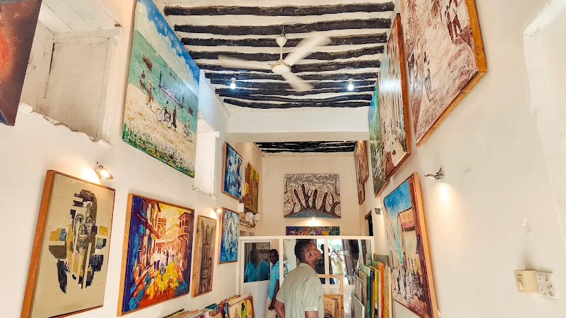 CAGZ Arts Gallery, photo 2
